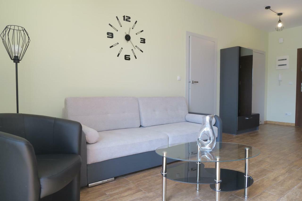 אוסטראון Luxapartament 1 - Z Widokiem I Garazem W Nowym Zeta Park מראה חיצוני תמונה